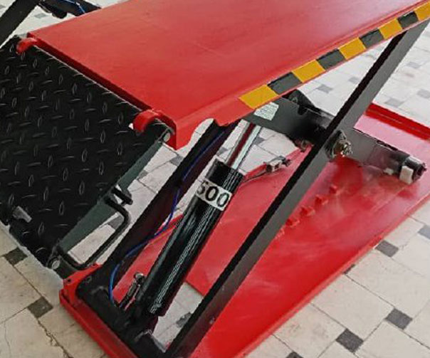 جک تعمیرگاهی قیچی بلند رکاب گیر